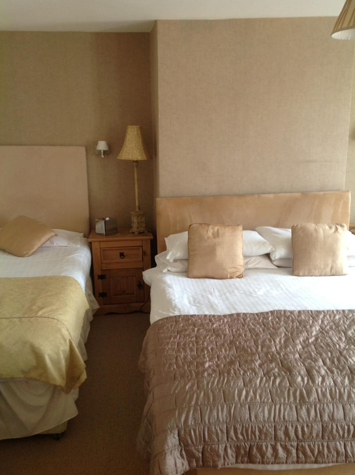 Alston House Hotel Δωμάτιο φωτογραφία